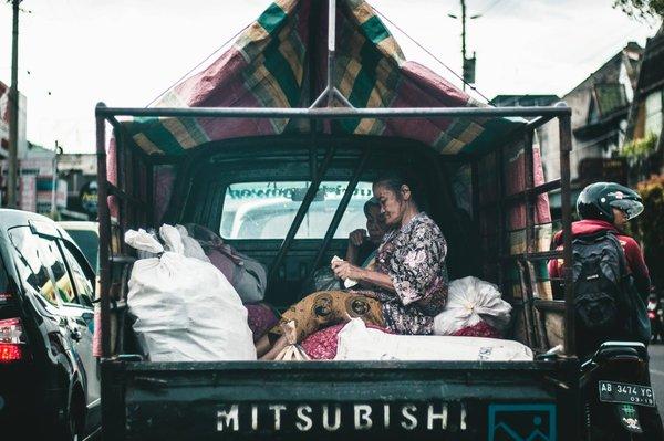 Comment optimiser l'espace dans le camion de déménagement pour maximiser le volume transport