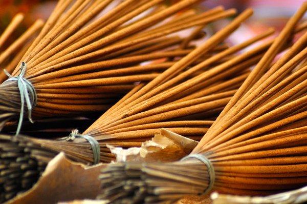 Comment fabriquer des bâtons d'encens ?