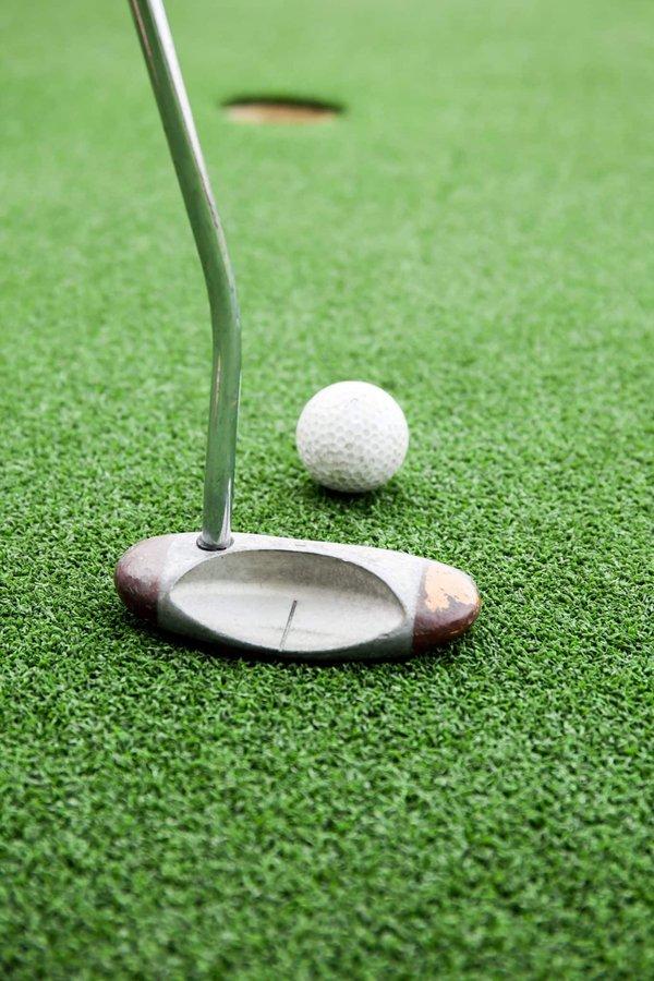 Quels sont les accessoires indispensables pour le golf ?