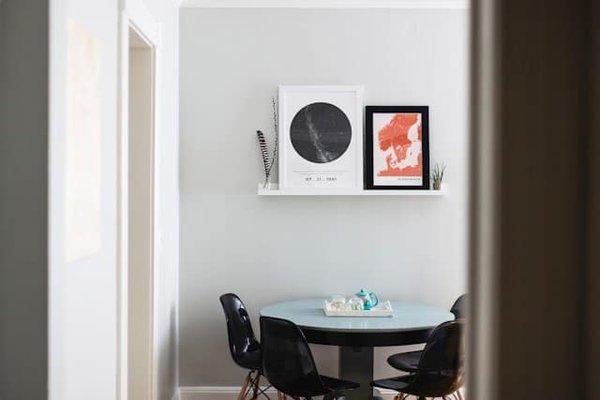 Quels éclairages pour mettre en valeur les œuvres d'art dans un couloir ?
