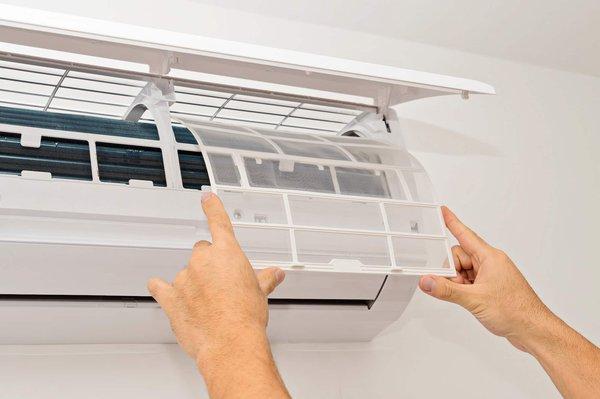 Installation de climatisation professionnelle à Bruxelles avec Frigotech : services et avantages